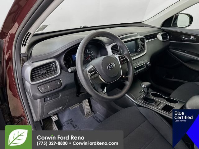 Used 2019 Kia Sorento LX image 11