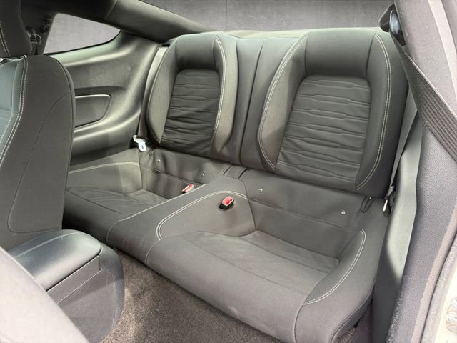 Used 2017 Ford Mustang Coupe image 22