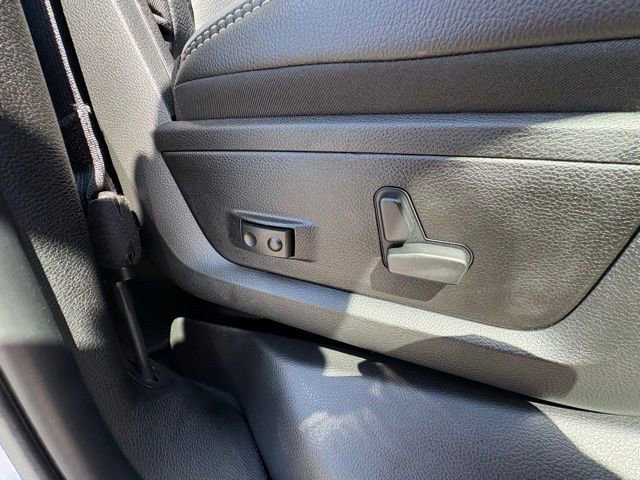 Used 2024 RAM 2500 Laramie AWD/4WD image 32