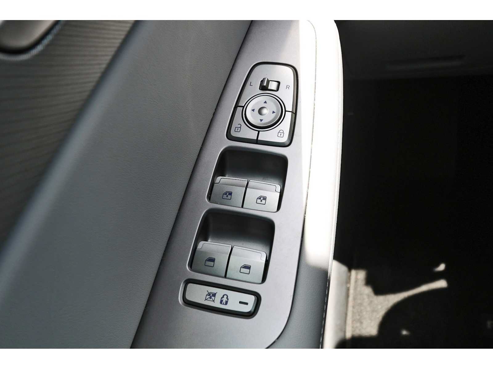 Used 2025 Hyundai Palisade SEL FWD image 21