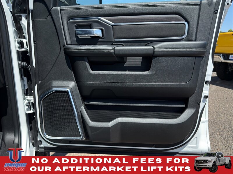 Used 2026 RAM 2500 Laramie AWD/4WD image 29