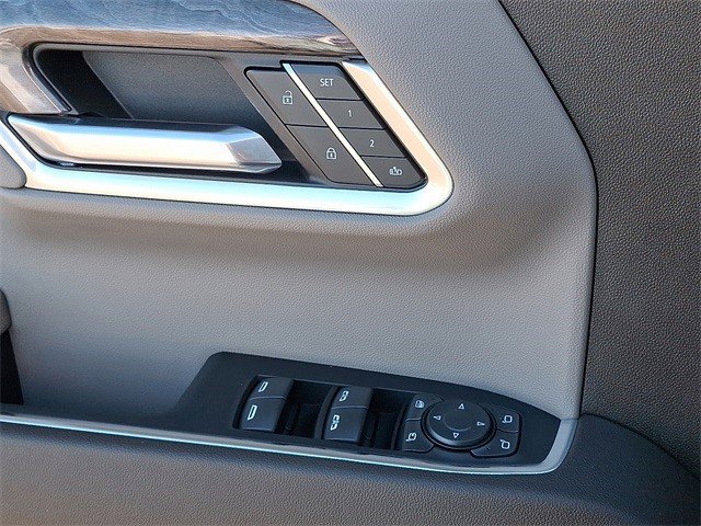 Certified 2024 Chevrolet Silverado 1500 LTZ w/ LTZ Convenience Package II image 18