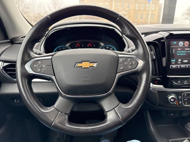 Used 2019 Chevrolet Traverse RS AWD/4WD image 17