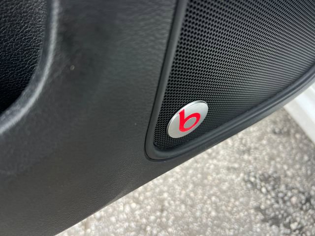 Used 2017 Dodge Charger SXT w/ Premium Group image 12