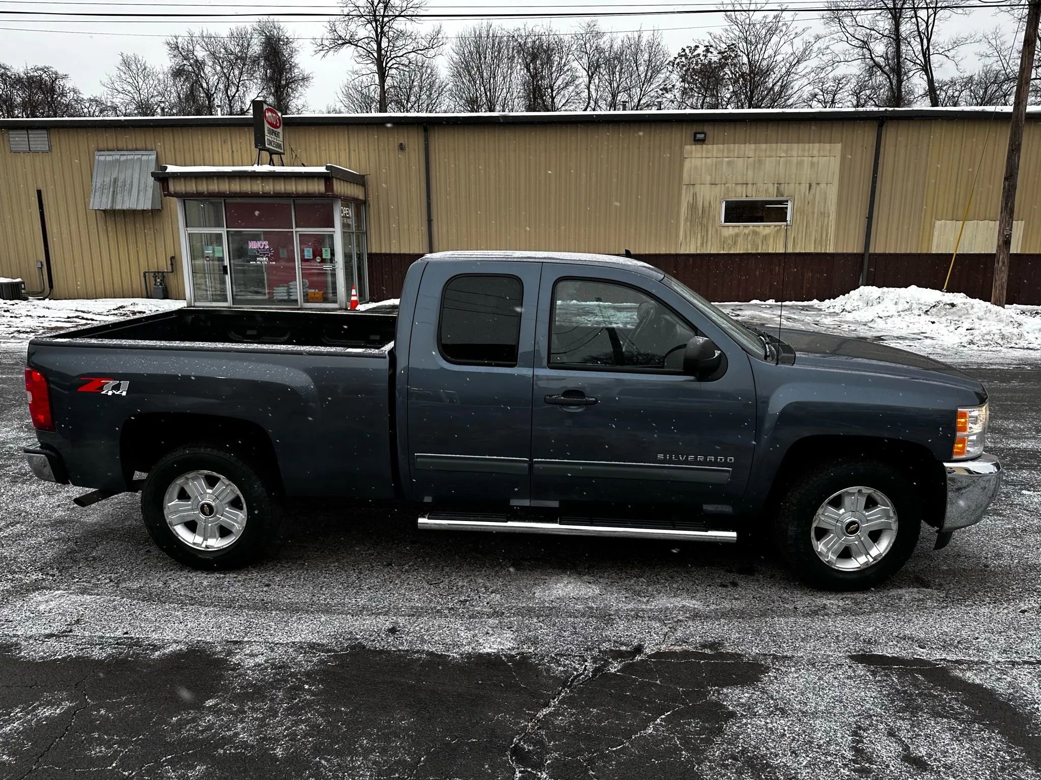 Used 2013 Chevrolet Silverado 1500 LT w/ All-Star Edition image 5