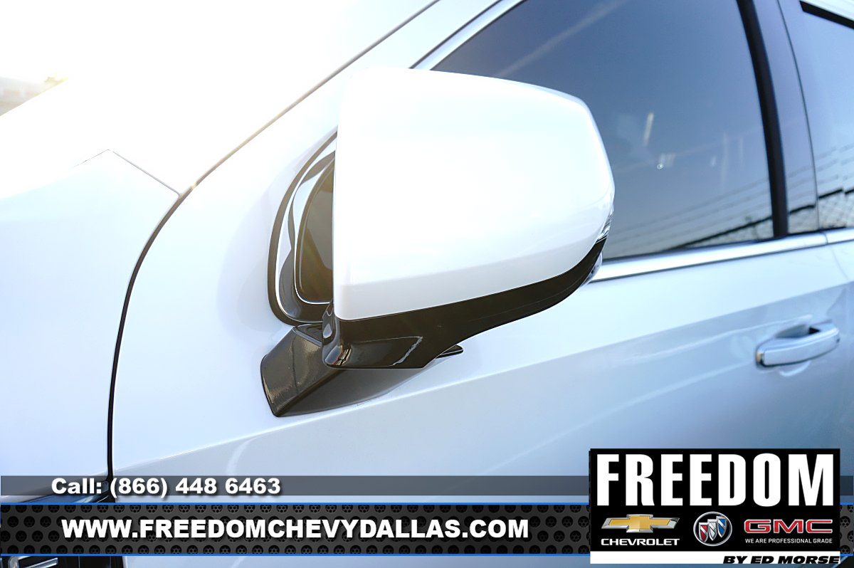 Used 2023 GMC Yukon Denali Ultimate AWD/4WD image 7