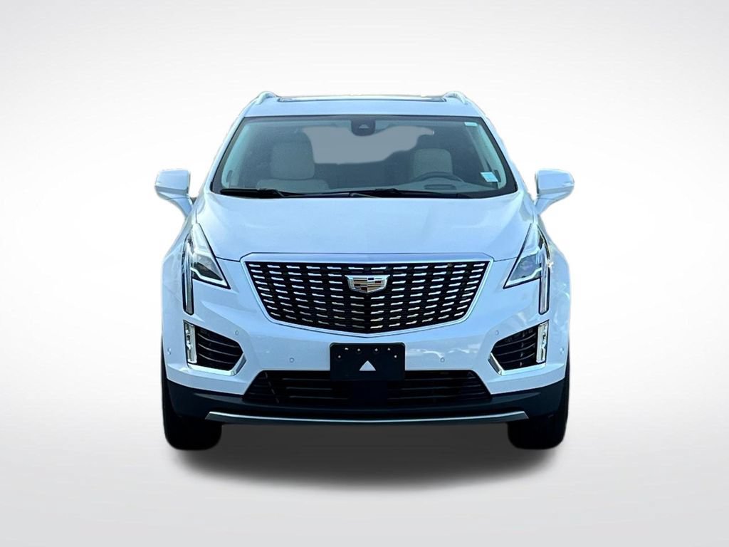 Used 2024 Cadillac XT5 Premium Luxury w/ Technology Package FWD image 2