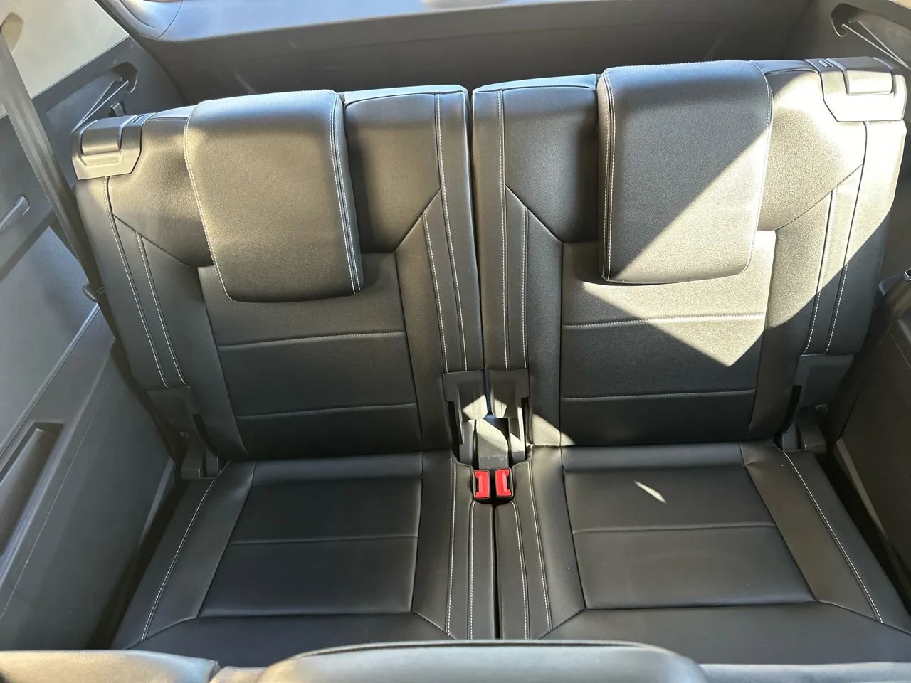 Used 2021 Volkswagen Atlas SE FWD image 38