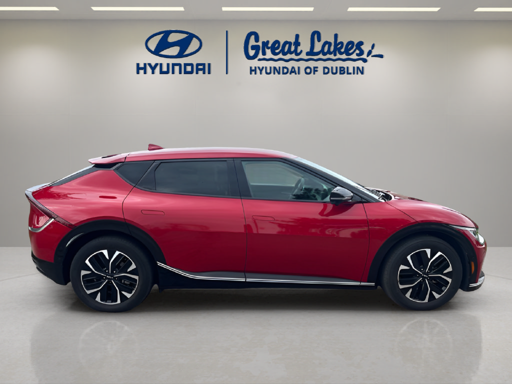 Used 2024 Kia EV6 Wind w/ Wind Technology Package AWD/4WD image 6