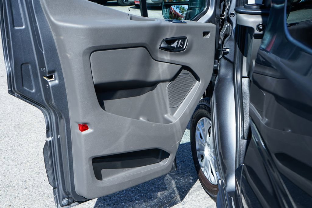 Used 2023 Ford Transit 350 XLT RWD image 18