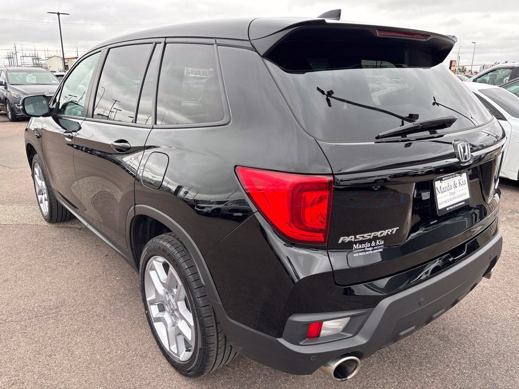 Used 2024 Honda Passport EX-L image 7