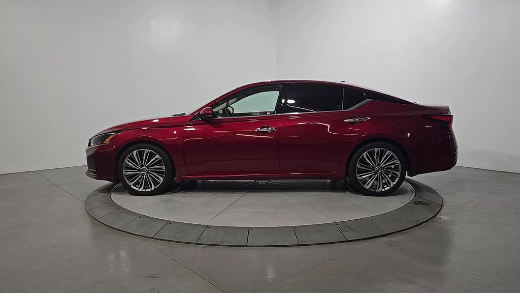 Used 2023 Nissan Altima 2.5 SL FWD video 2