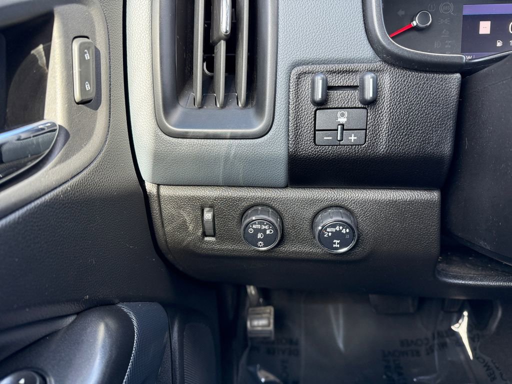 Used 2022 Chevrolet Colorado Z71 image 19