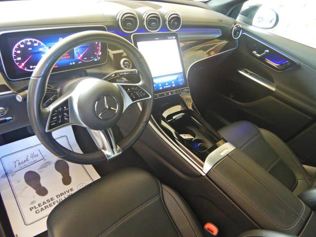 Used 2024 Mercedes-Benz GLC 300 4MATIC image 13