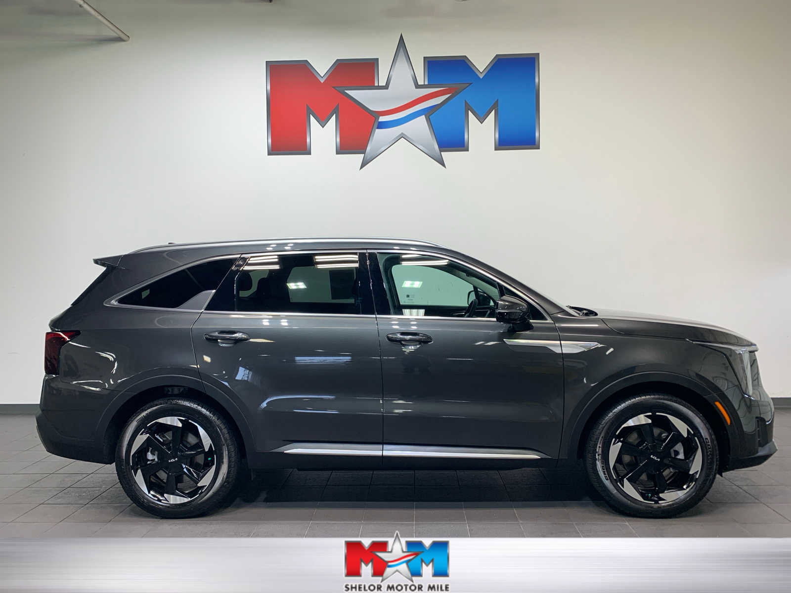 Used 2025 Kia Sorento EX