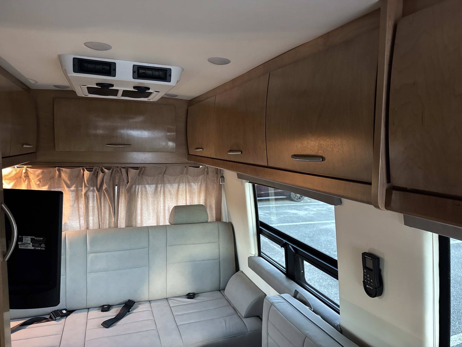 Used 2020 Mercedes-Benz Sprinter 3500 image 26