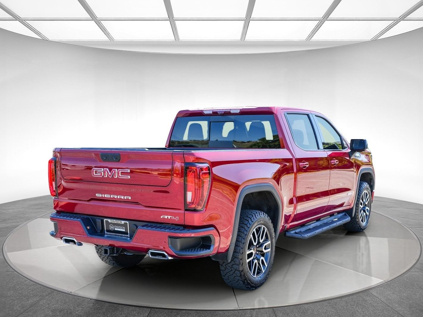 Used 2024 GMC Sierra 1500 AT4 w/ Technology Package AWD/4WD image 4