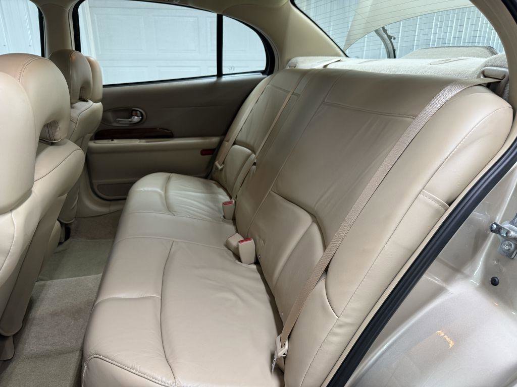 Used 2005 Buick Le Sabre Custom image 42