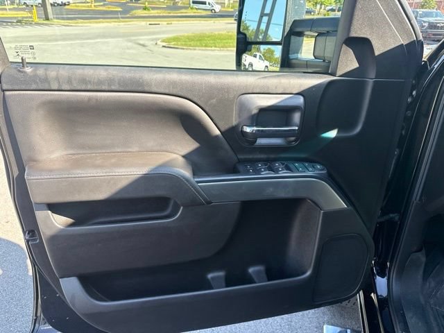 Used 2018 Chevrolet Silverado 2500 LT w/ LT Convenience Package AWD/4WD image 15