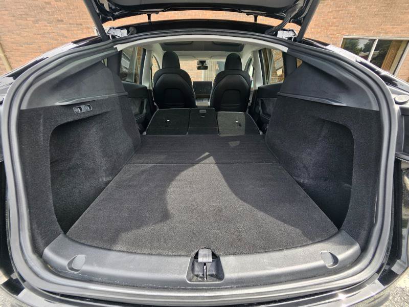 Used 2024 Tesla Model Y Long Range AWD/4WD image 73