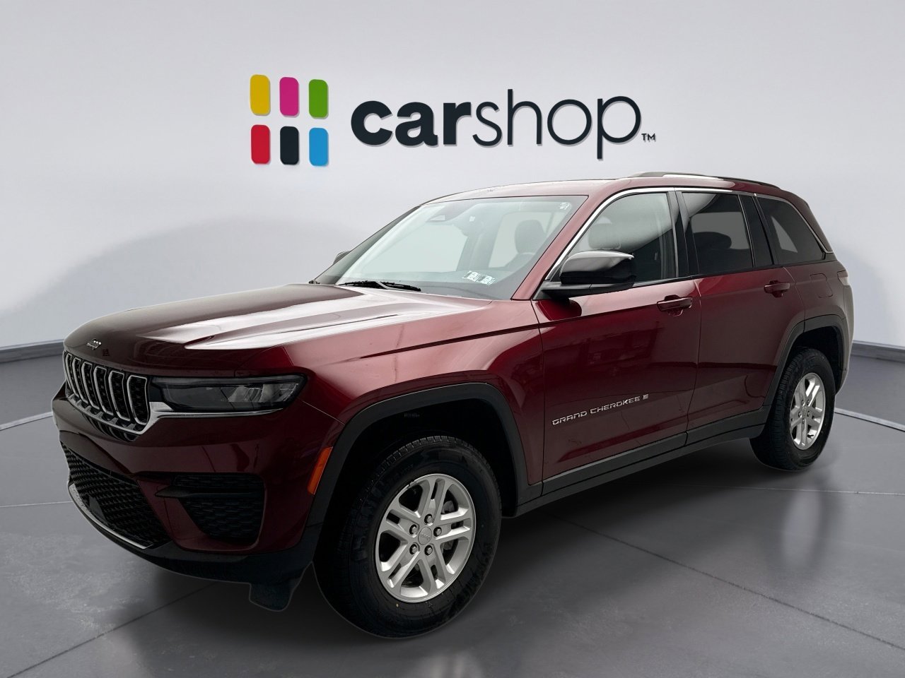 Used 2023 Jeep Grand Cherokee Laredo
