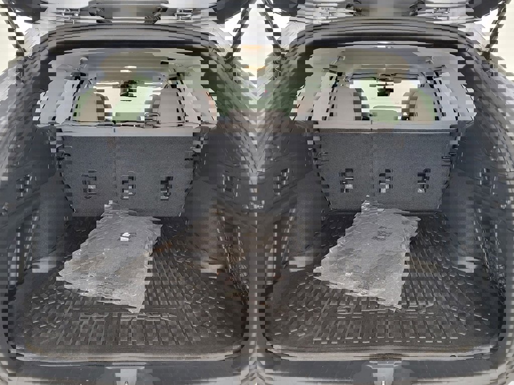 Used 2022 Subaru Outback Premium image 29