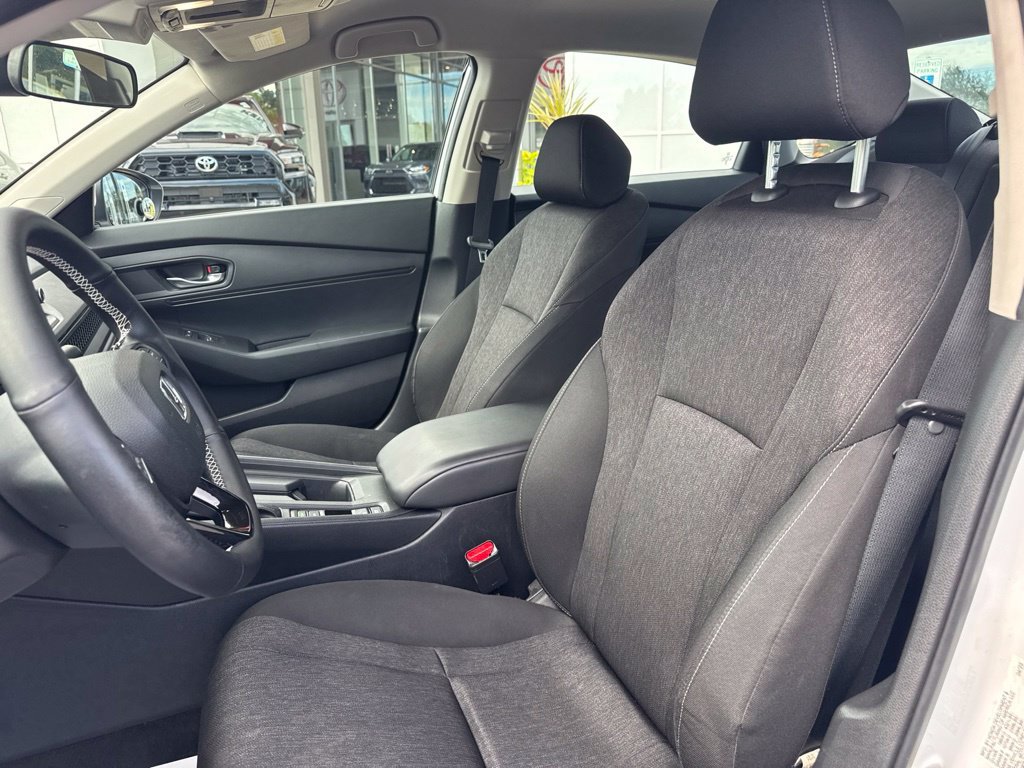 Used 2023 Honda Accord LX image 11