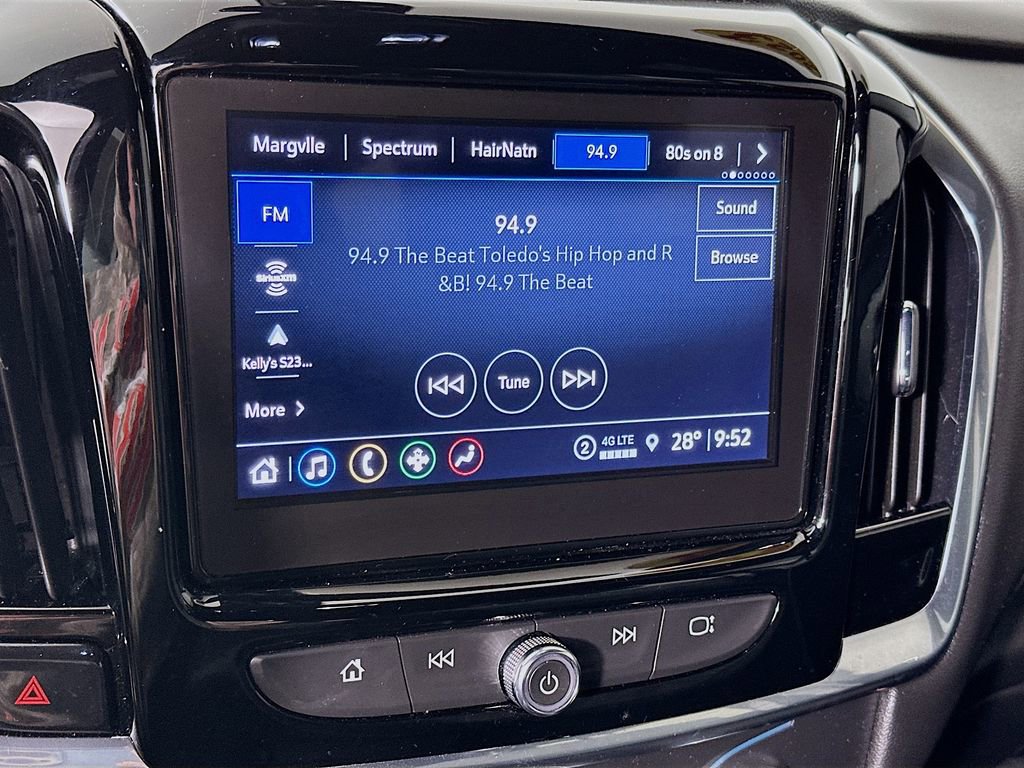 Used 2023 Chevrolet Traverse LT image 22