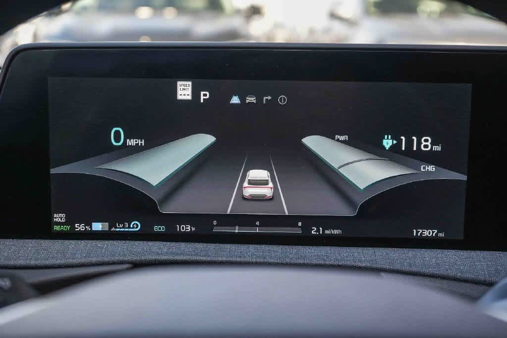 Certified 2024 Kia EV6 Light RWD image 22