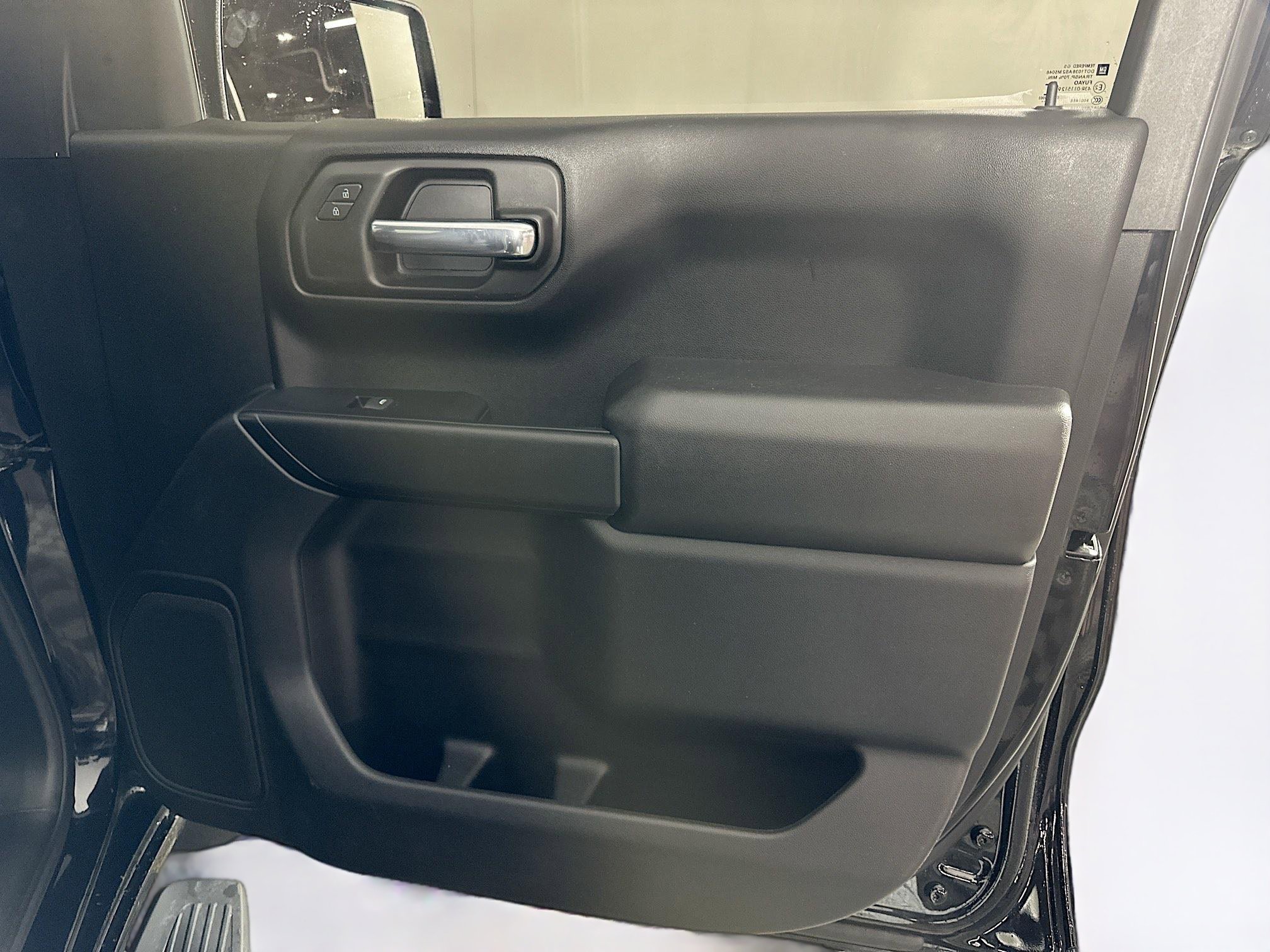 Used 2023 Chevrolet Silverado 1500 Custom w/ LPO, Dark Essentials Package image 30