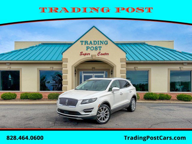 Used 2019 Lincoln MKC Reserve w/ MKC Technology Package FWD image 1