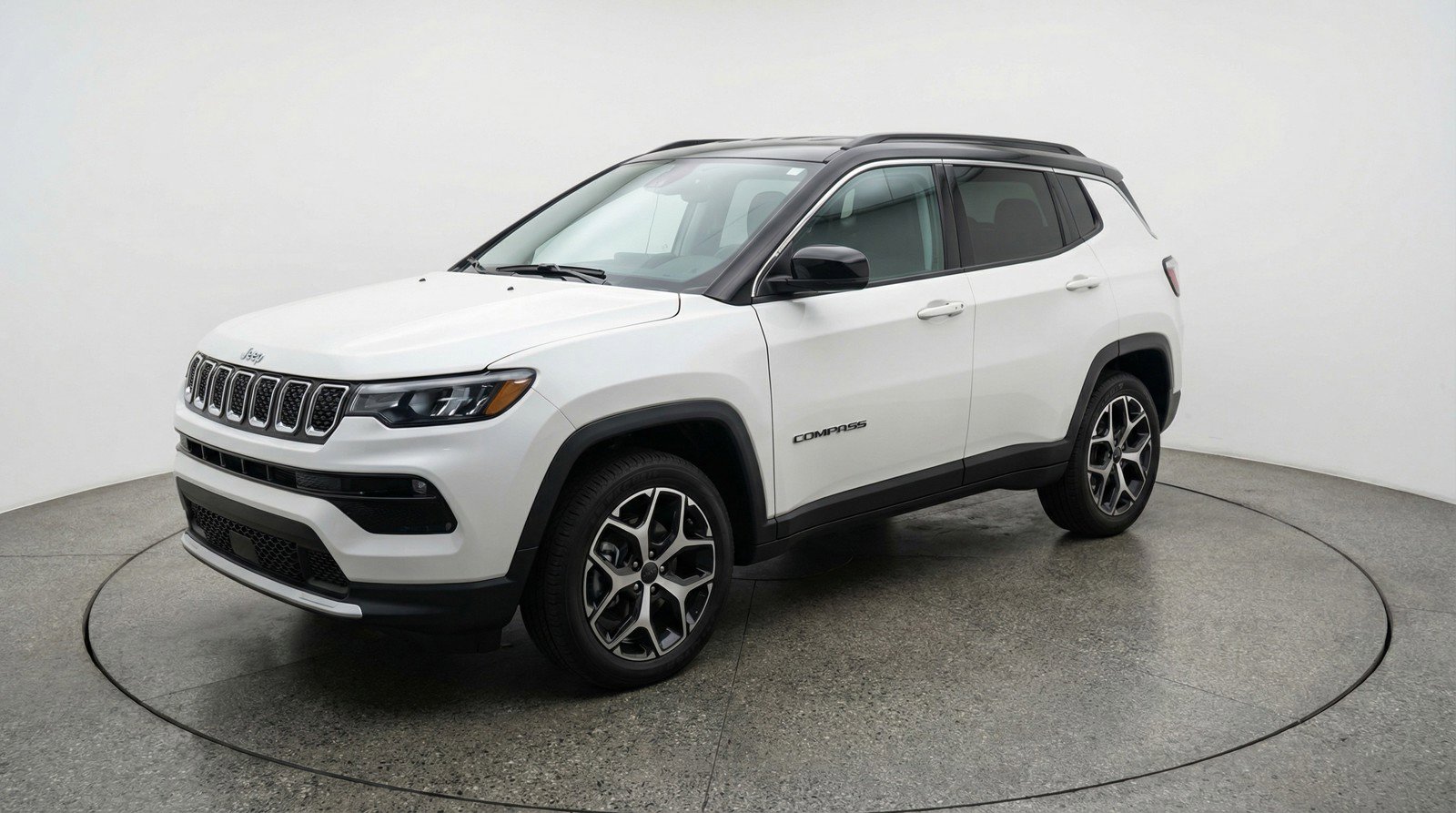 Used 2025 Jeep Compass Limited image 3