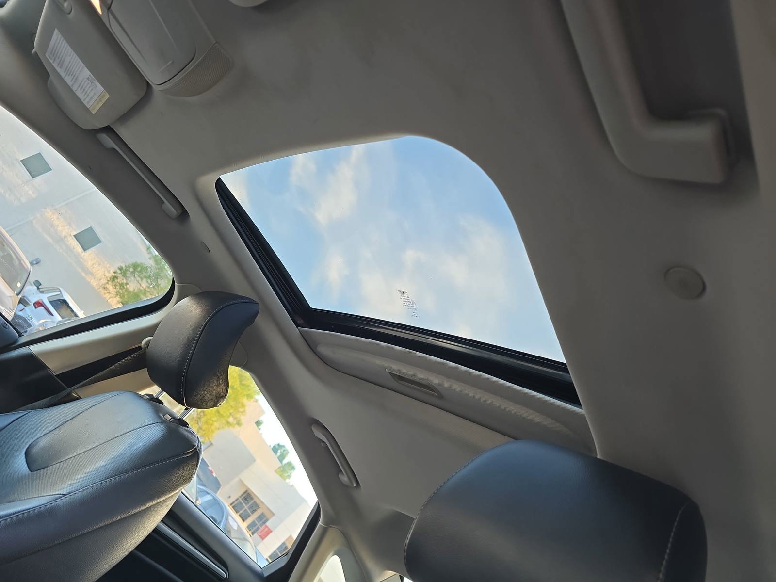 Used 2019 Ford Fusion Titanium image 28