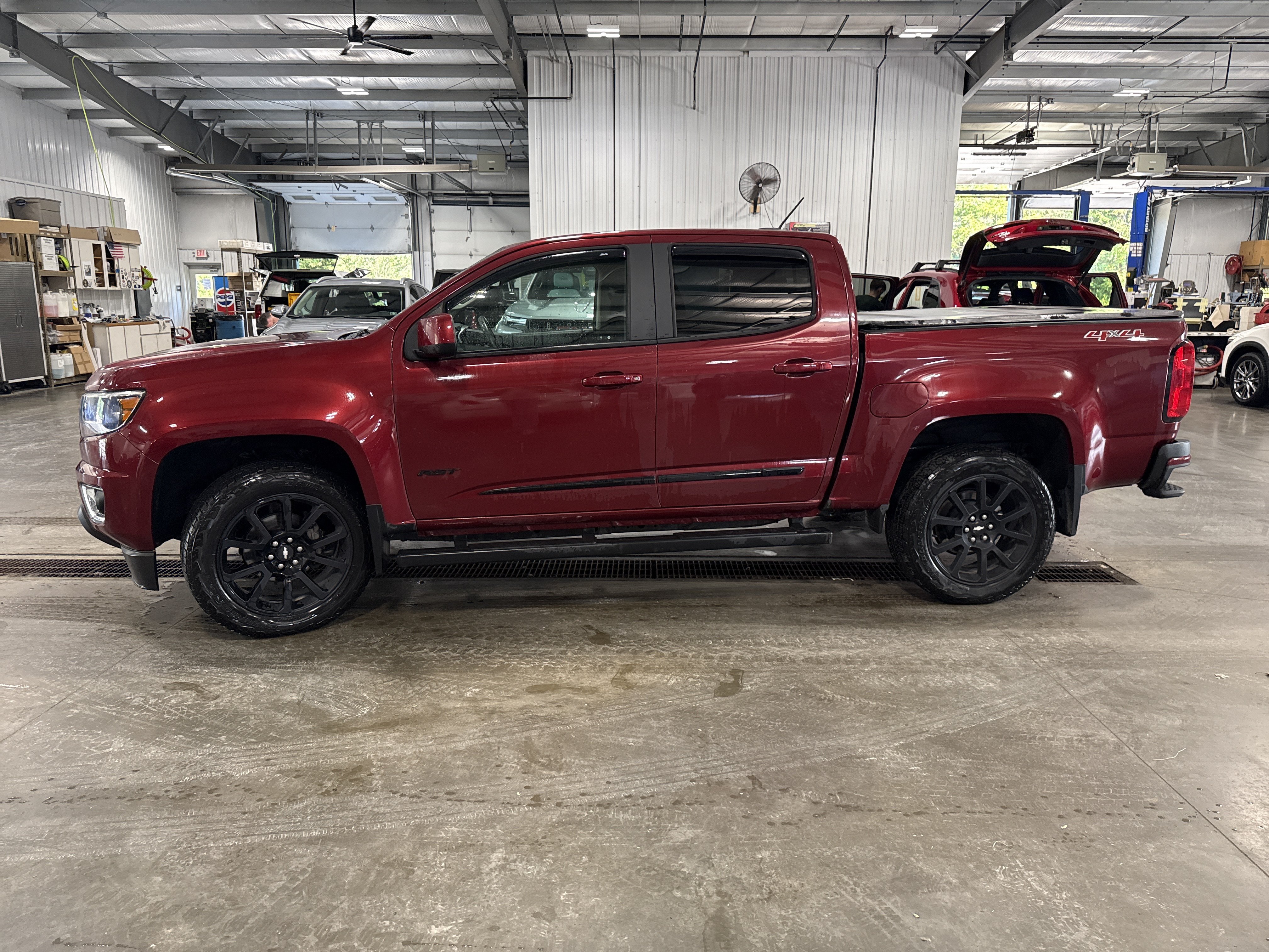Used 2019 Chevrolet Colorado LT w/ Colorado RST Special Edition AWD/4WD image 5