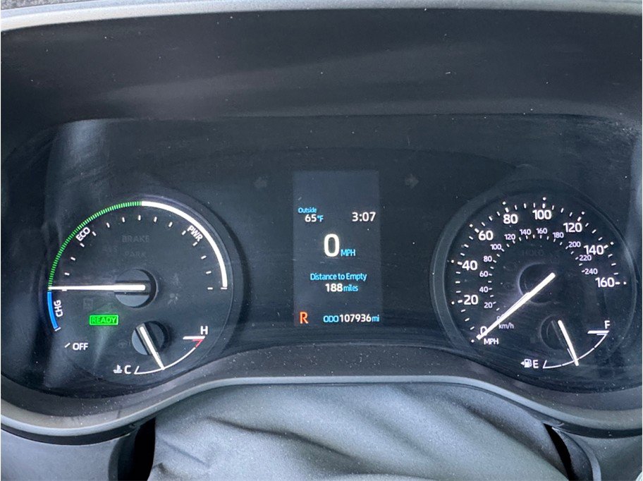 Used 2021 Toyota Sienna LE image 15