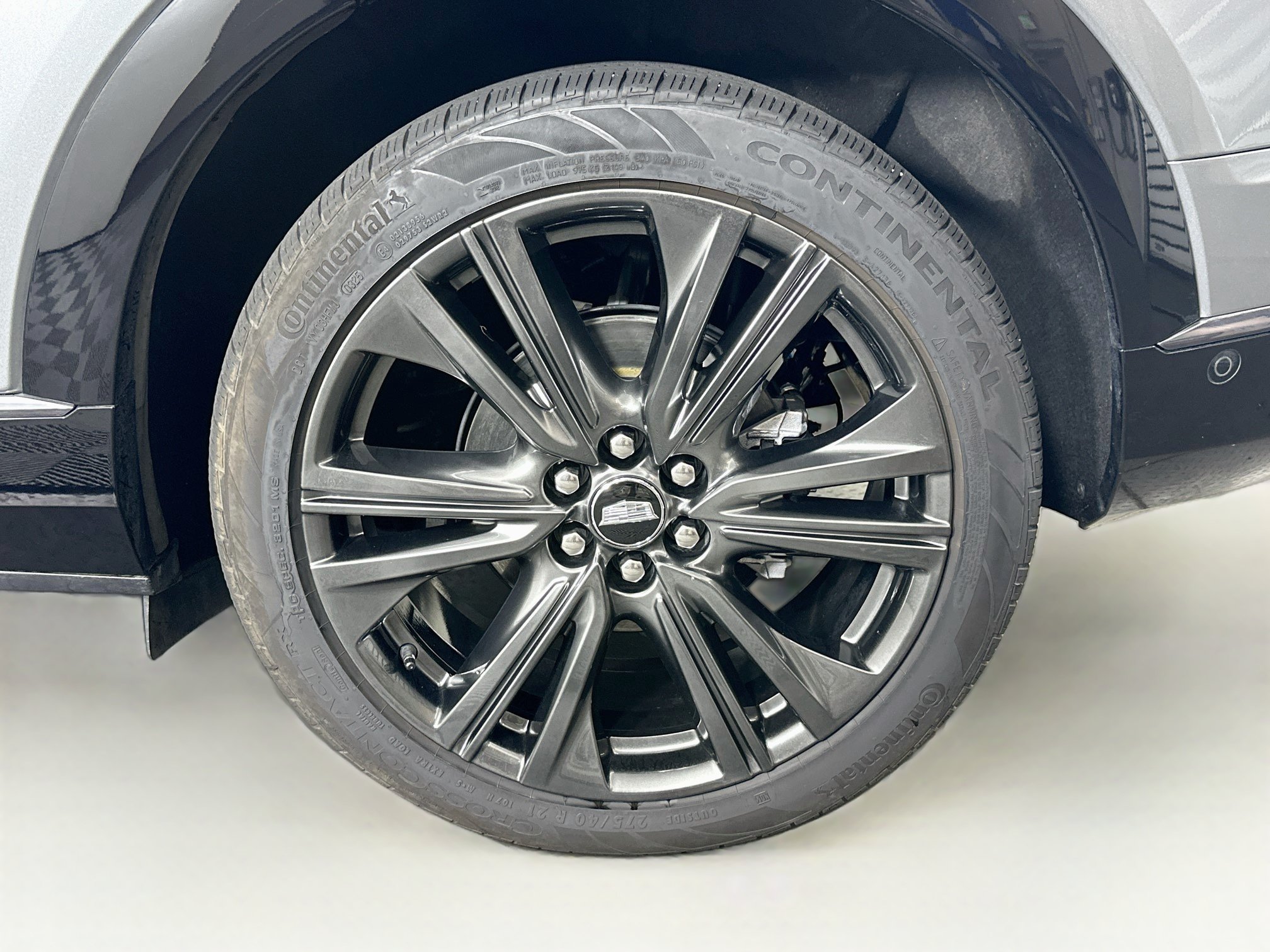 Used 2025 Cadillac Optiq Sport 2 AWD/4WD image 11