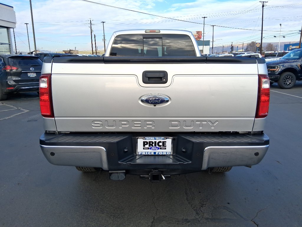 Used 2016 Ford F350 Lariat w/ Lariat Ultimate Package image 4