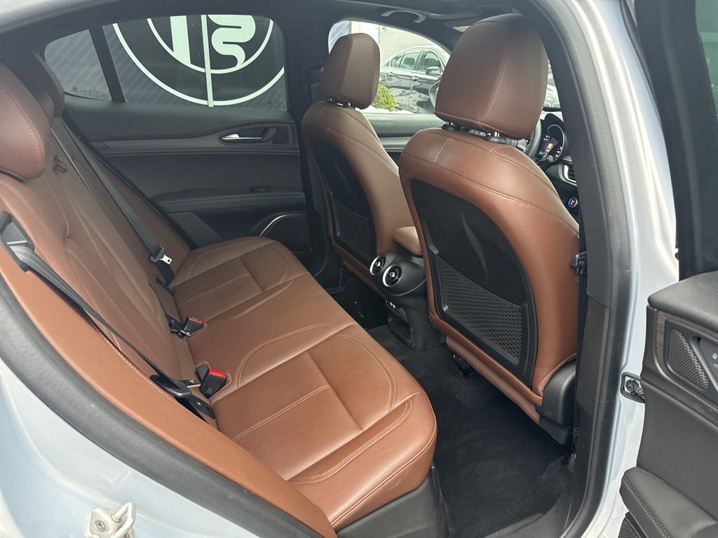 Used 2023 Alfa Romeo Stelvio Ti image 57