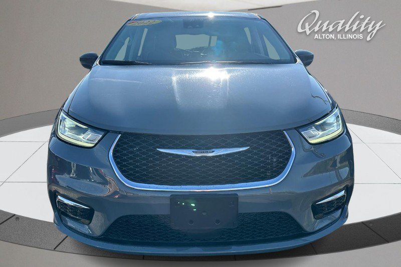 Used 2022 Chrysler Pacifica Touring-L FWD image 10