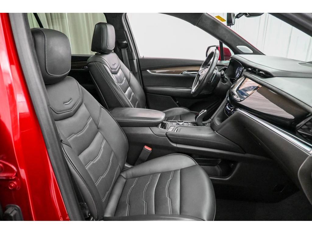 Certified 2023 Cadillac XT6 Sport w/ Platinum Package image 16