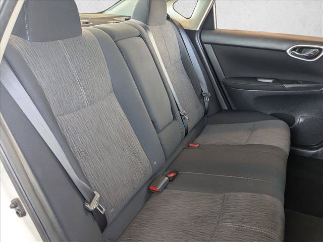 Used 2015 Nissan Sentra SV FWD image 18