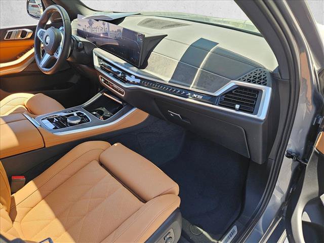 Certified 2024 BMW X5 sDrive40i w/ M Sport Package RWD image 21