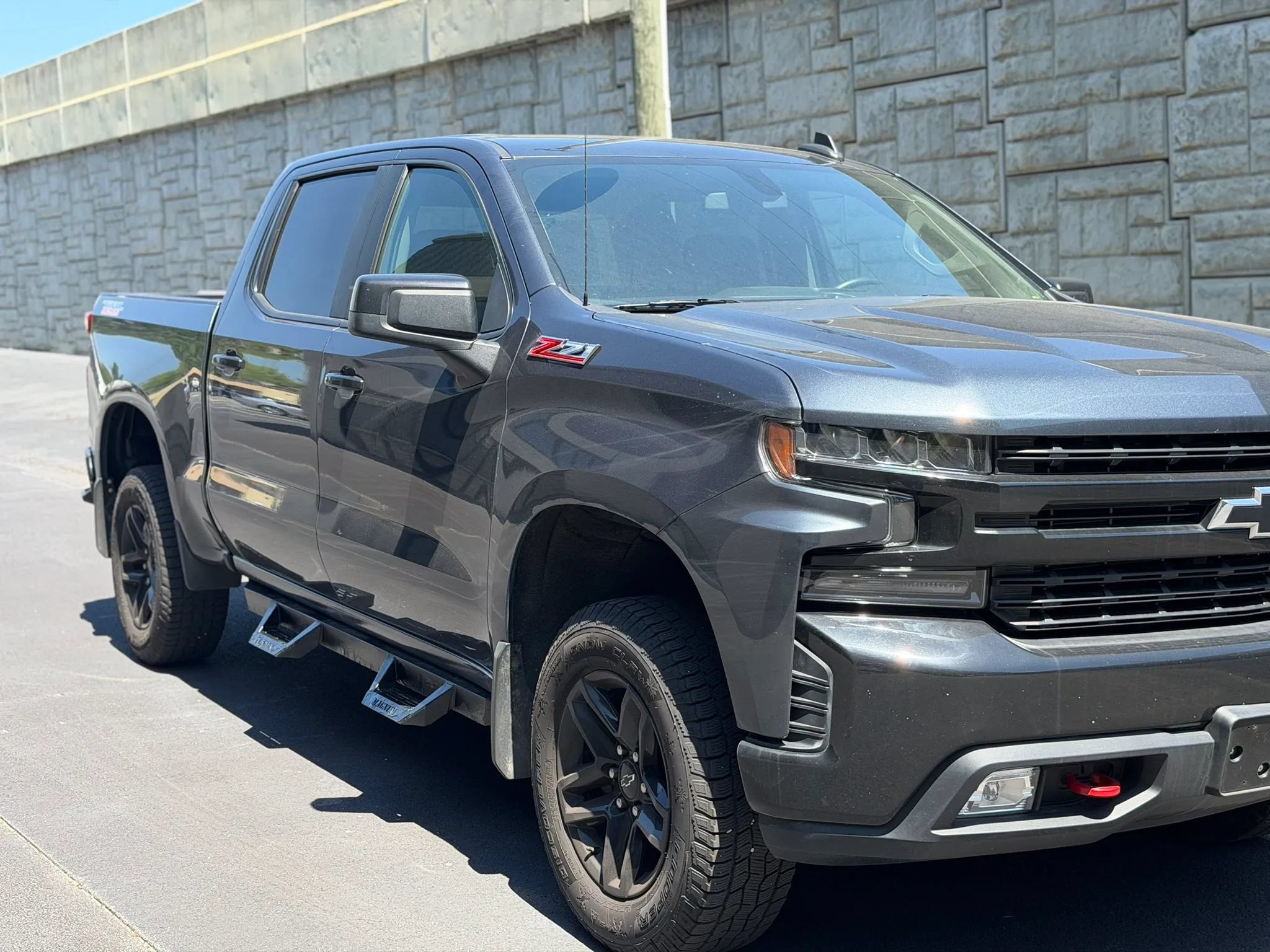 Used 2022 Chevrolet Silverado 1500 LT Trail Boss AWD/4WD image 40