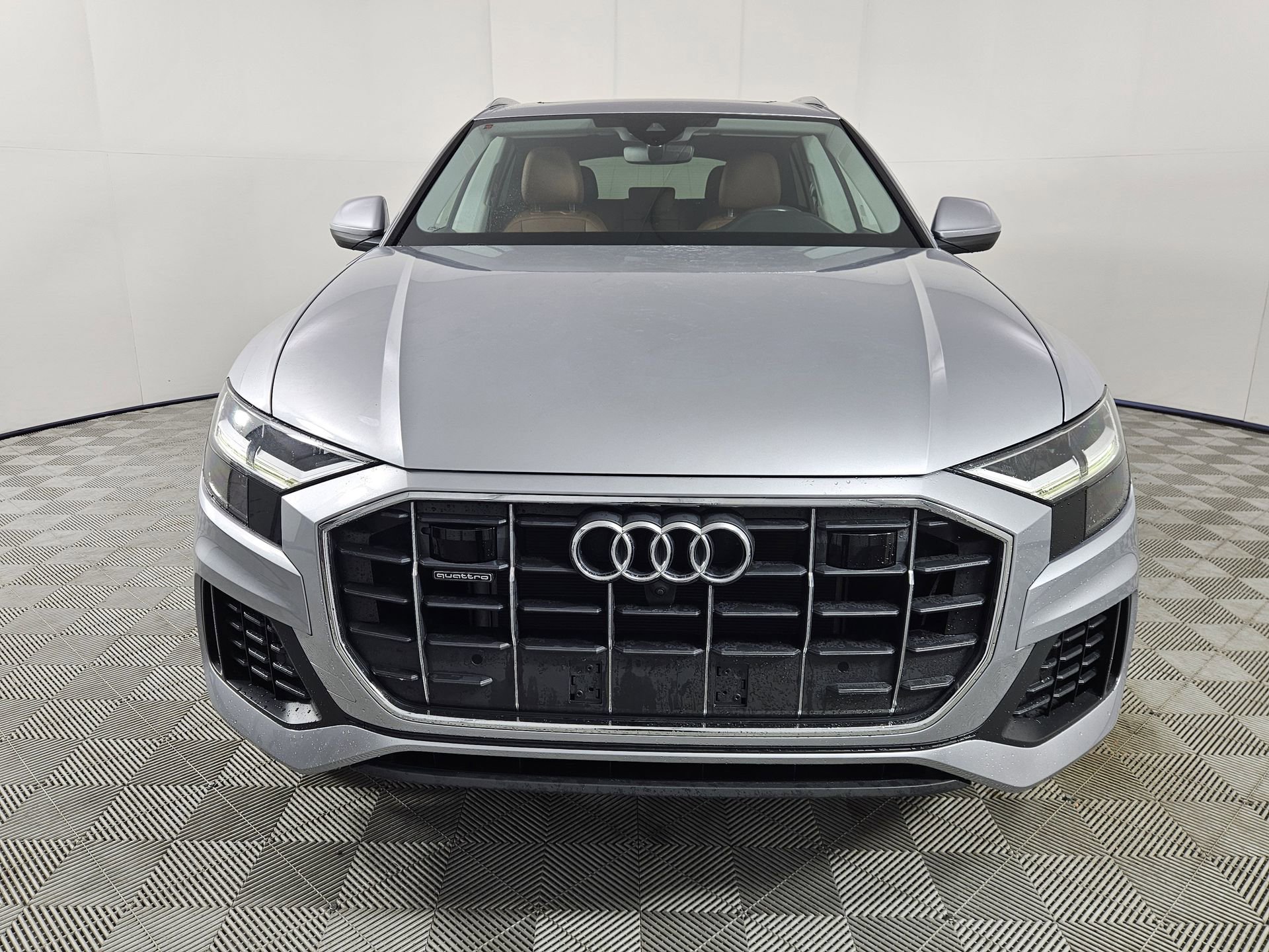 Certified 2022 Audi Q8 Premium Plus AWD/4WD image 2