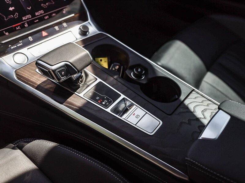 Used 2020 Audi A6 2.0T Premium Plus w/ Premium Plus Package AWD/4WD image 26