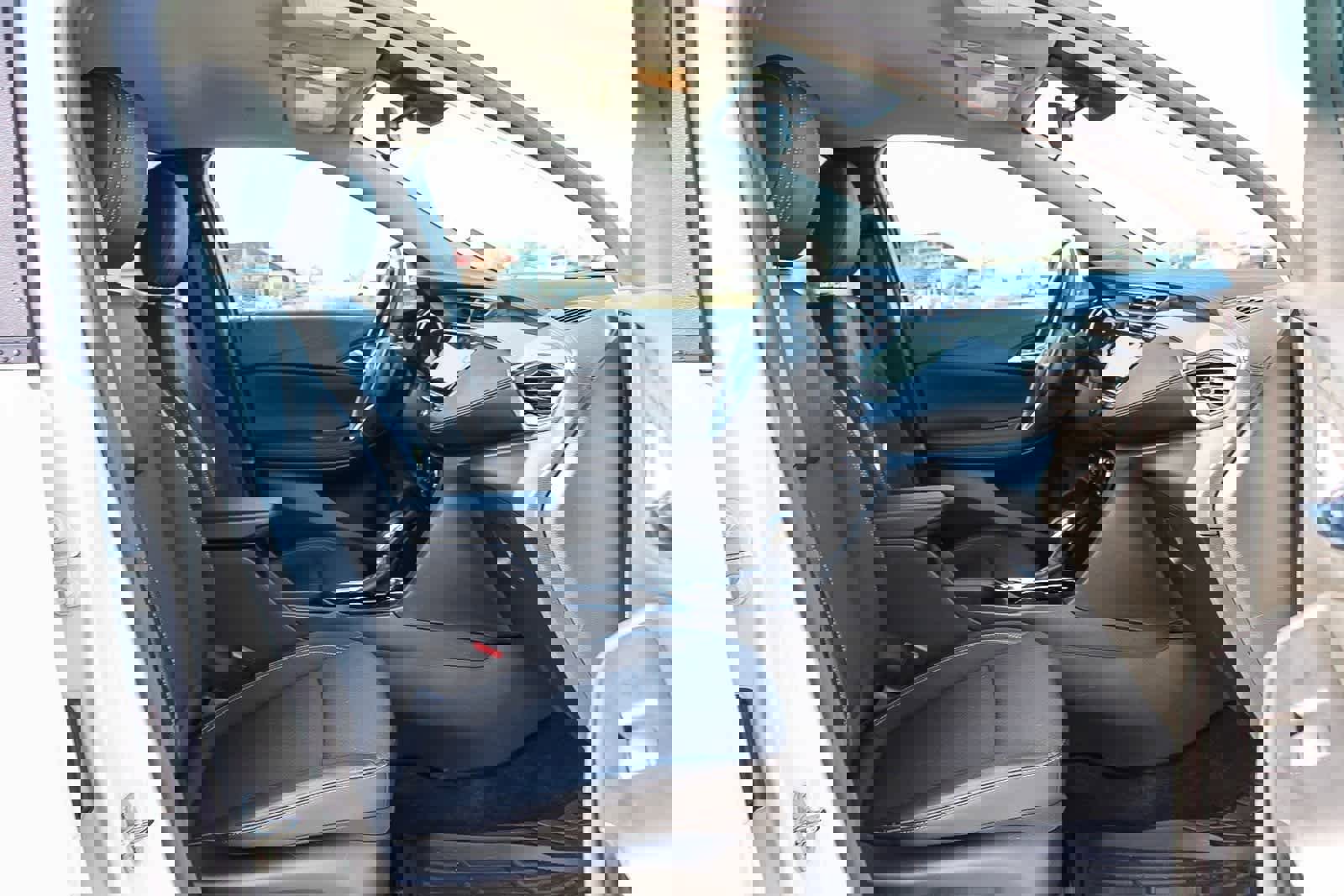 Used 2023 Buick Encore GX Preferred w/ Cold Weather Comfort Package image 14