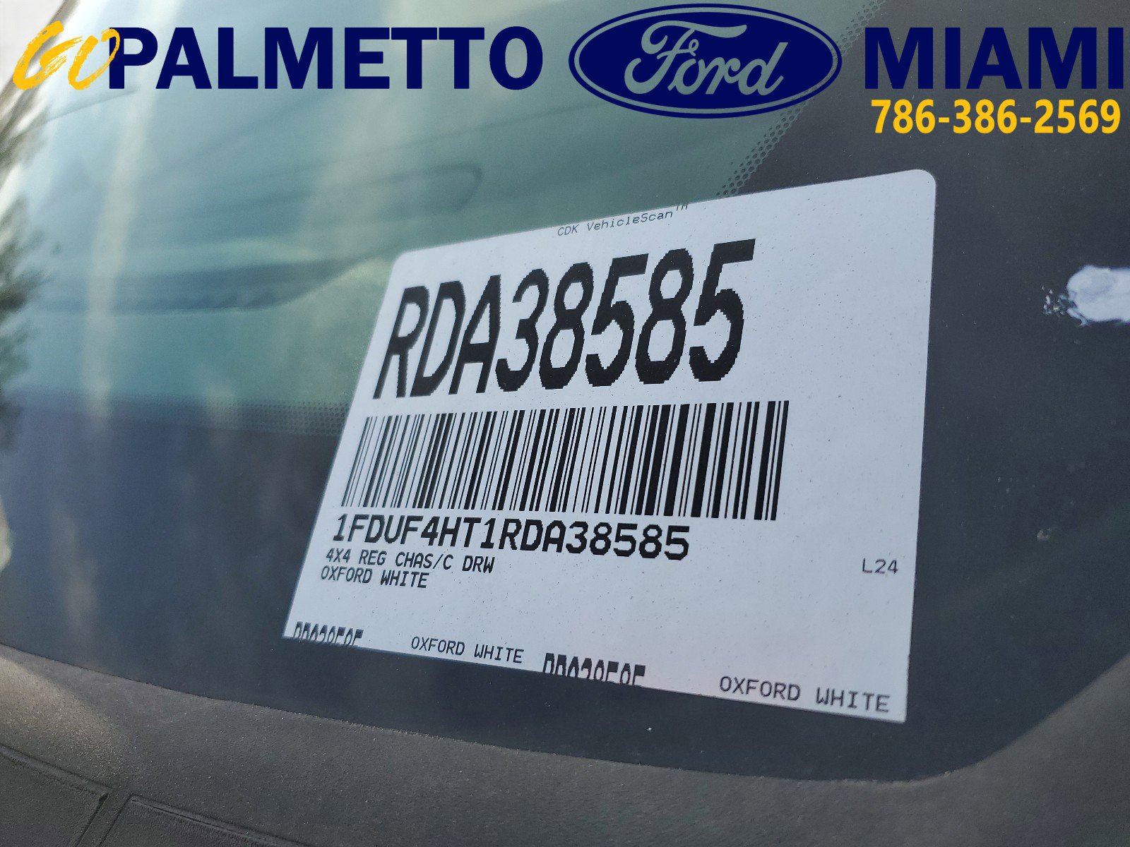 New 2024 Ford F450 XL w/ XL Chrome Package image 19