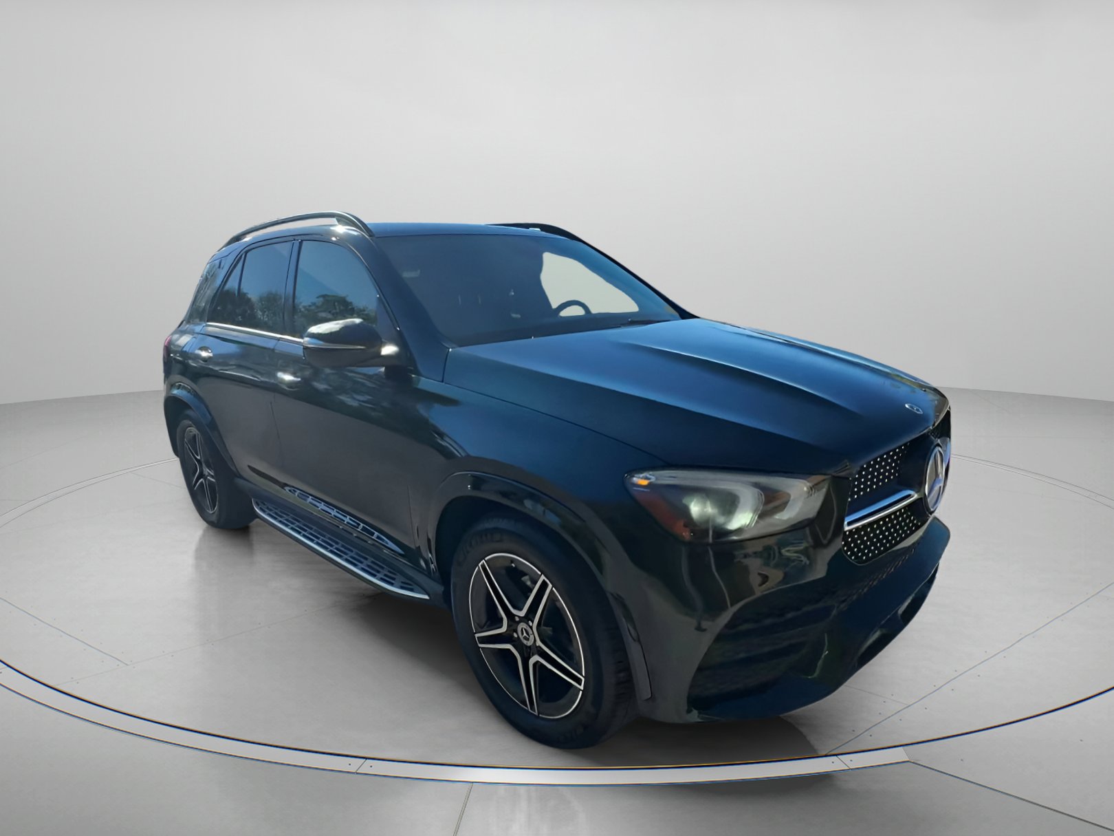 Used 2022 Mercedes-Benz GLE 350 4MATIC image 3