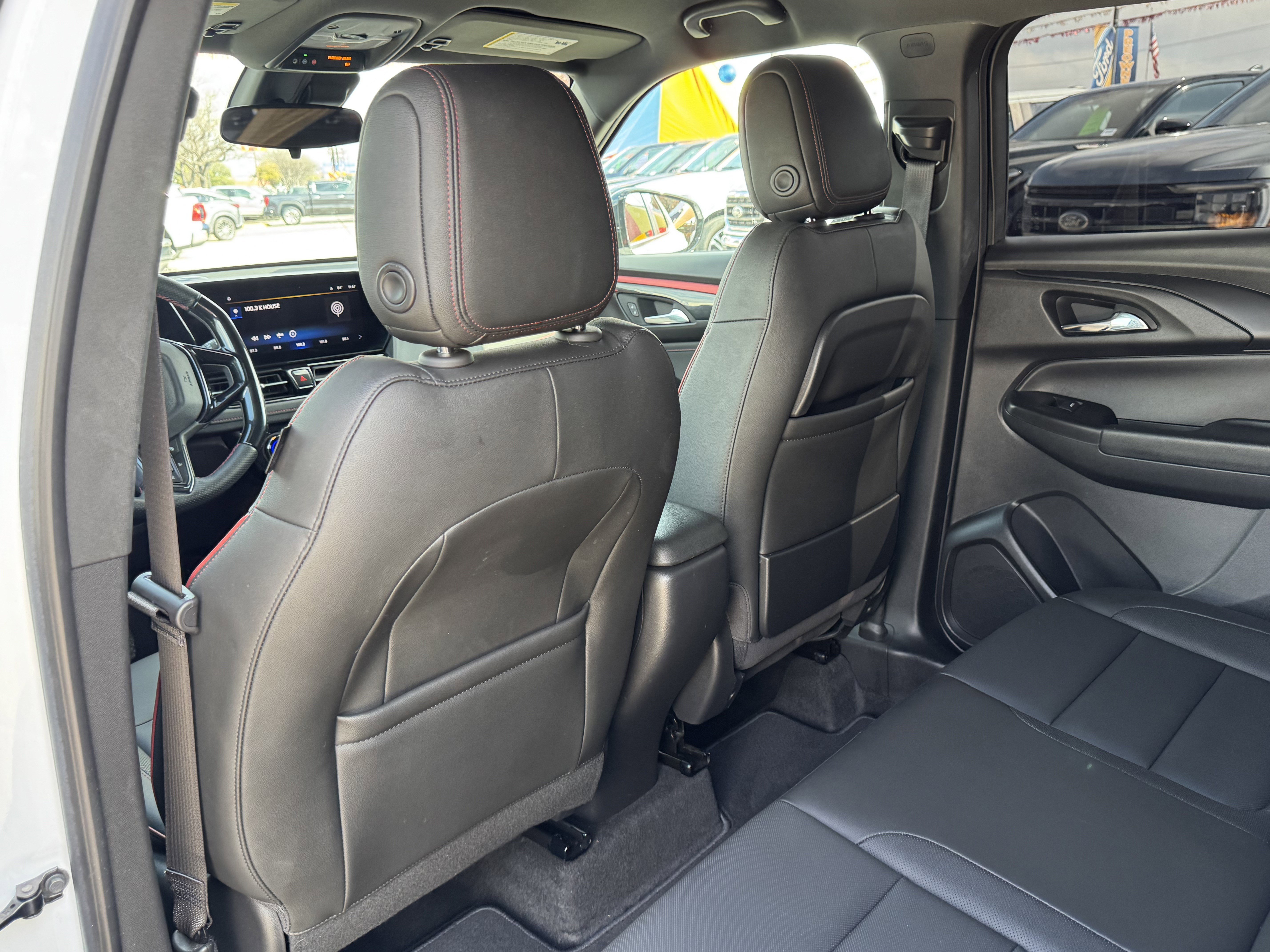 Used 2024 Chevrolet TrailBlazer RS w/ Driver Confidence Package image 14