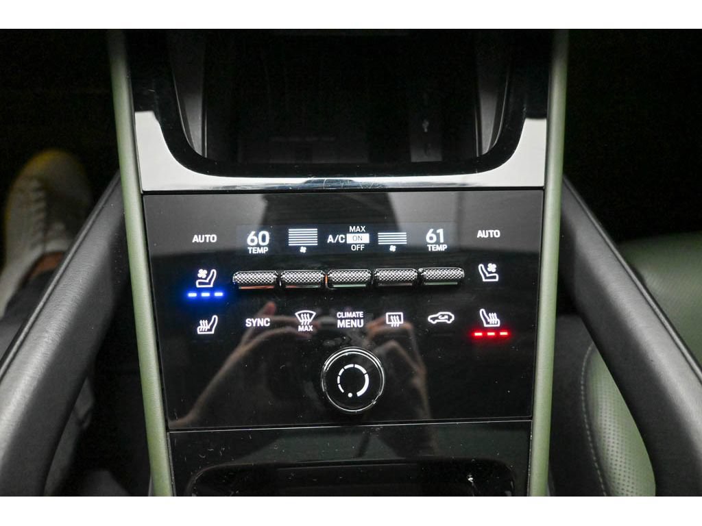 Used 2024 Porsche Cayenne S AWD/4WD image 54